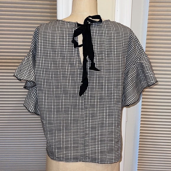 Amy Lou Gingham Ruffle Sleeve Tie Back Top - Picture 4 of 7